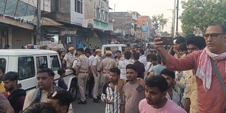 15 hours of electricity and water shut down: Anger of people erupted in Tonk, jam on the road, slogans against MLA pilot and officials