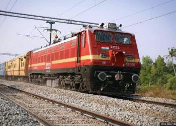 A new order regarding railway across the country was issued. Support staff holiday including all loco pilots canceled.