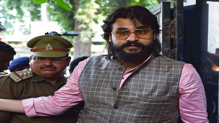 ABBAS Ansari: Don Mukhtar Ansari's MLA son Abbas Ansari sentenced to 2 years imprisonment, the court found guilty for threatening the officers of the administration, ABBAS Ansari Son of Don Mukhtar Ansari Sentanced 2 Years Imprisonment for Threating Administration Officers'
