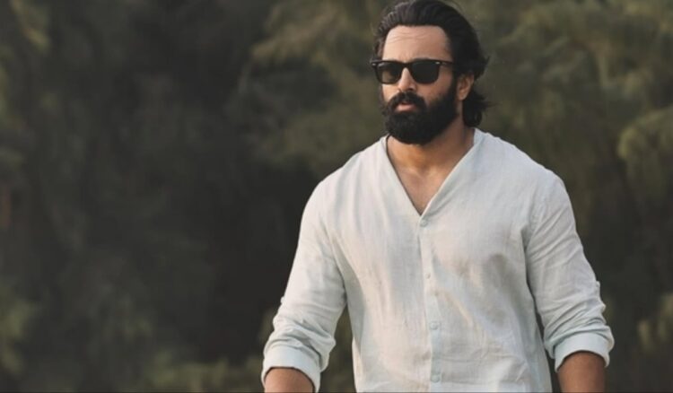 Actor was upset over not getting films, beaten up a person close to angry
