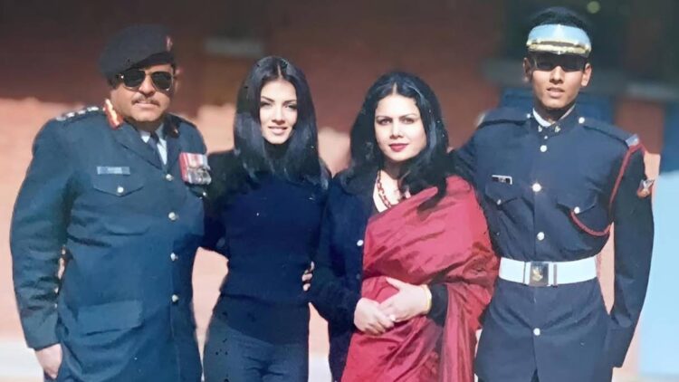 After ceasefire, the actress told the history of stabbing the back, the grandfather was the army officer