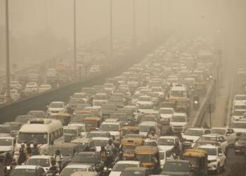 Air quality in Delhi worsened, AQI reached 'extremely bad' category