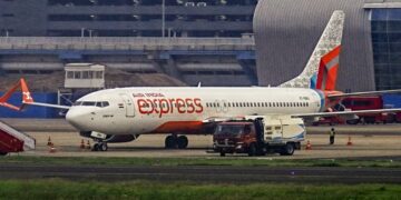 Airlines issued advisory, reach airport 3 hours before the flight leaves