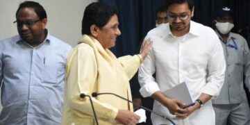 Akash Anand: Akash Anand got and big responsibility after returning to BSP, party supremo Mayawati made the chief national coordinator and said that this time you will take precautions, Mayawati now makes Akash anand anand anand chiff national coordinator of bsp