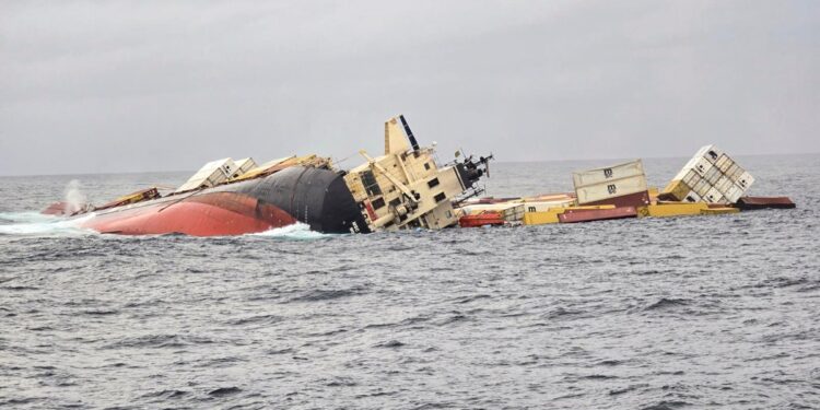 Alert issued in Kerala, poisonous chemicals are spreading in the sea, know how dangerous it is?