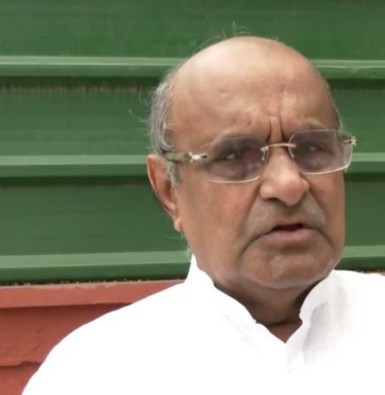 All war -related decisions are in the hands of the three armies: JDU leader KC Tyagi