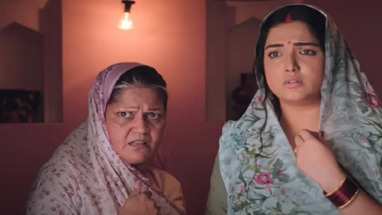 Amrapali Dubey's film "Mere Hasband Ki Shaadi Hai" created a record on YouTube