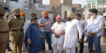 Amritsar Poisonous Liquor | Amritsar News | Amritsar Breaking News | Hoch Tragedy | Newstrack | Amritsar Poisonous Liquor: Poisonous liquor in Amritsar wreaked havoc, 14 people in the cheek of time, many are critical. News Track in Hindi
