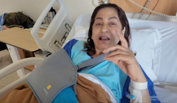 Archana Puran put up a class of haters, cleaned after hand injury