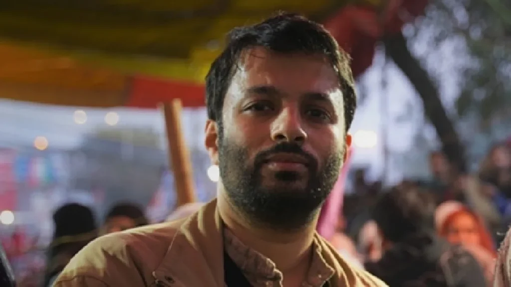 Ashoka University Professor Arrested: Assistant Professor Ali Khan Mahmudabad of Ashoka University of Sonepat arrested, Colonel Sophia Qureshi and Wing Commander Vyomika Singh accused of objectionable comment on Vyika Singh, Sonipat Ashoka University Assistant Assistant Assistant ProfessSor ALI KHAN ARIRESTED FOR Derogatory Remarks Against Colonel Sofia Qureshi and Wing Commander Vyomika Singh