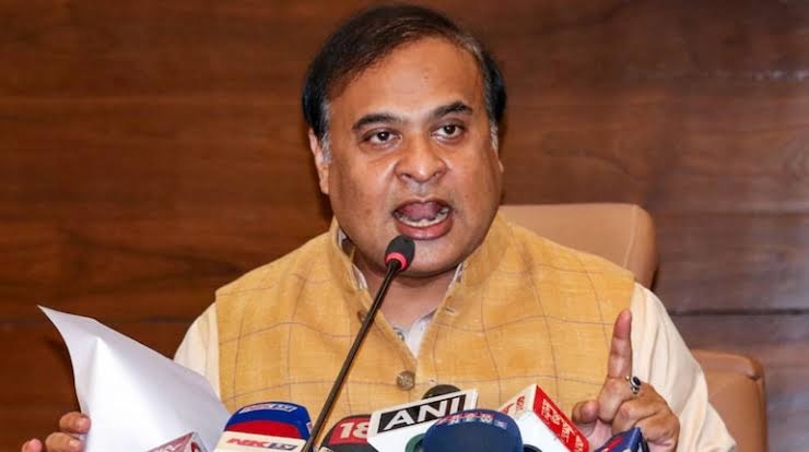 Assam: Amid controversy, CM Sharma said- Decision to give arms license to local people was thoughtful