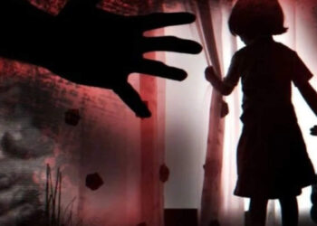 Aunt's shameful work! Niece got raped, again threatened such threats