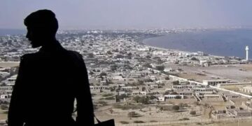 BLA closed Quetta-Karachi highway, set fire in many government buildings