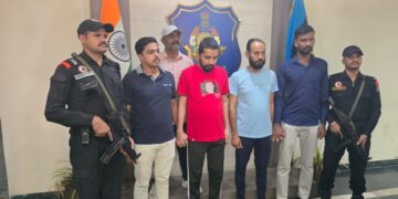 Bangladeshi citizens' fake documents in Gujarat busted gang