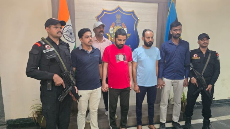 Bangladeshi citizens' fake documents in Gujarat busted gang
