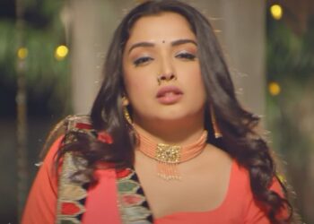 Bhojpuri Song: पतली कमरिया पर झूम उठा दिल Samar Singh और Aamrapali Dubey की जोड़ी ने मचा दी धूम