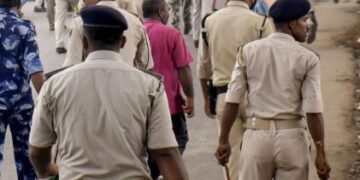 Bihar: Panic in the air in Patna, six policemen suspended