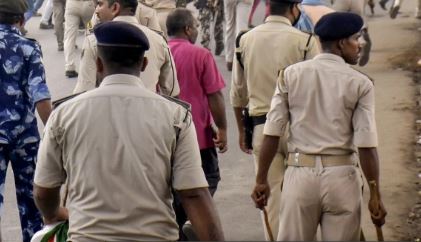 Bihar: Panic in the air in Patna, six policemen suspended