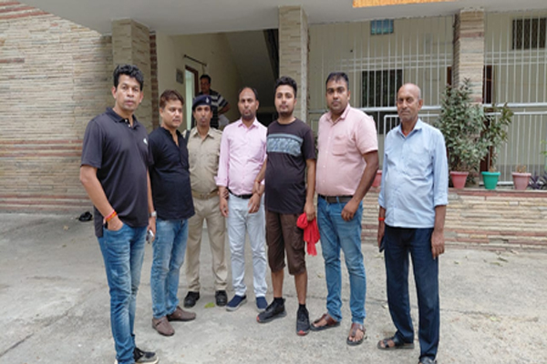 Bihar: Revenue employee arrested for three lakh and computer operator of the zone office arrested for taking bribe of one lakh rupees