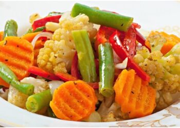 Boil vegetables and eat it or cook in steam, know what is the right way?