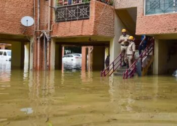 Buildings to cause floods to be demolished in this city, deputy CM ordered orders