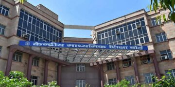 CBSE 10th and 12th Board Exam Result 2025: CBSE's 10th and 12th Board Examination is on the result of 2025 results, fresh updates have been issued to schools, Digilocker's instructions, CBSE to Give Marksheet and Certificate of 10th and Certificate of 10th and 12th Board Exam KNOW WHEN WHEN WHEN WHEN WHEN WHEN WHEN WHEN WHEN WHEN WHEN WHEN WHEN WHEN WHEN WHEN WHERWICATE declared
