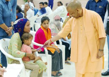 लखनऊ में मुख्यमंत्री योगी आदित्यनाथ का
