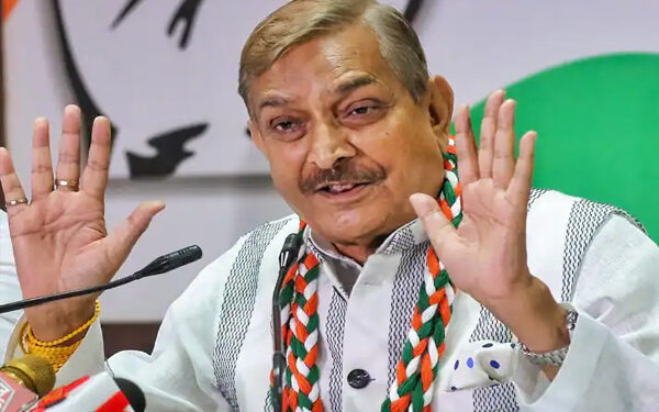 Congress made the biggest sacrifice on terrorism, Rahul Gandhi with the people of Kashmir: Pramod Tiwari
