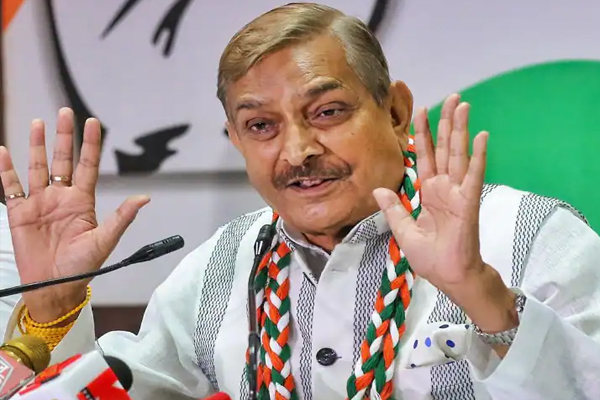 Congress made the biggest sacrifice on terrorism, Rahul Gandhi with the people of Kashmir: Pramod Tiwari