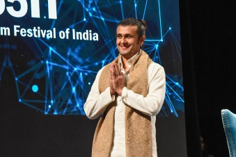 Controversy with alleged remarks in concert, Sonu Nigam apologizes to Kannada community