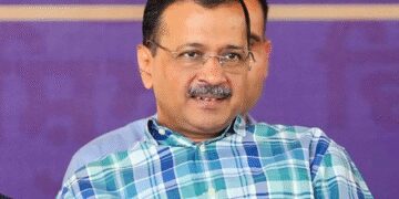 केजरीवाल के खिलाफ सार्वजनिक संपत्ति को नुकसान पहुंचाने के मामले में कोर्ट ने दिल्ली पुलिस से ताजा स्थिति रिपोर्ट मांगी