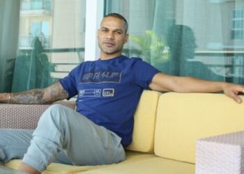 Cricketer Shikhar Dhawan bought flat for 69 crores, know where this dream home is and what is special in this?