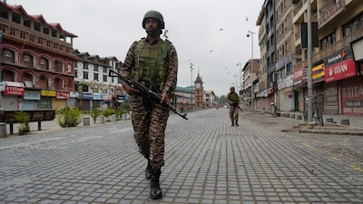 DGMO's first negotiation after ceasefire between Indo-Pak adjourned till evening
