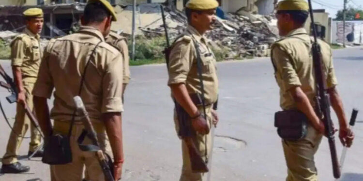 Deadly identity found near Baprola Vihar Nalla, purse found in pants revealed the secret of murder
