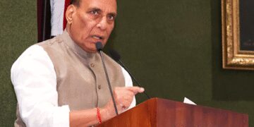 भुज एयरबेस से गरजे रक्षा मंत्री राजनाथ सिंह: ऑपरेशन सिंदूर अभी ट्रेलर था, पूरी फिल्म बाकी है