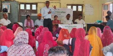Developed Agricultural Resolution Campaign: Farmers' meetings held in three blocks, 1515 farmers participated