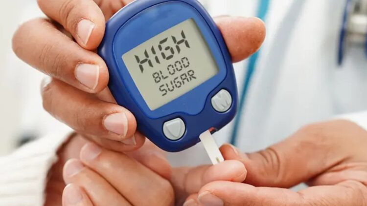 Diabetes patients must do this work after having dinner, blood sugar will be fast.