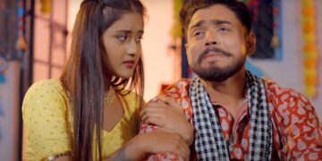 Bhojpuri Song: Diya Mukherjee और Shweta Sargam के साथ रोवता ईयरवा का जादू
