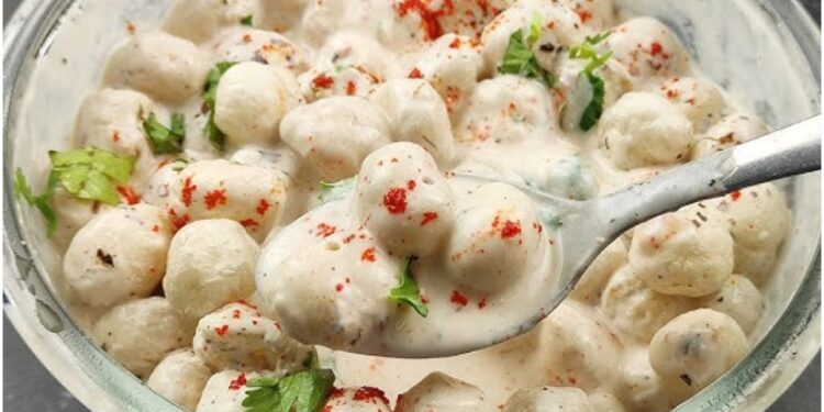 Do not cucumber-bundle, make makhana raita, so delicious that we will eat again and again