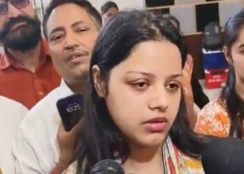 Do not go against Muslims or Kashmiris… Lieutenant Vinay's wife who lost his life in Pahalgam attack