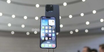 Donald Trump threatens Apple, if you do not create iPhone in America, 25% tariff will be taken