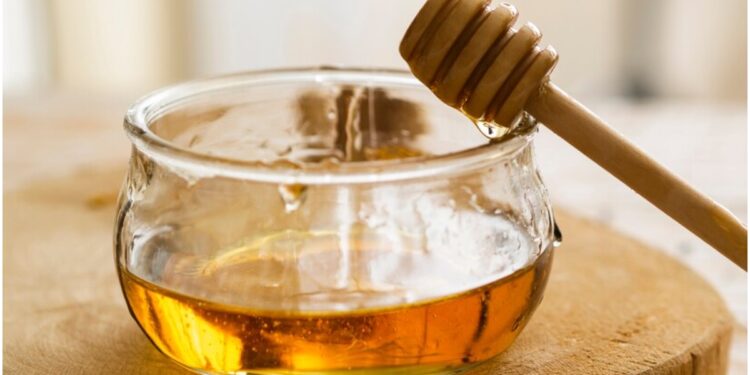Drink this one thing with honey in water and drink it, the body will start melting
