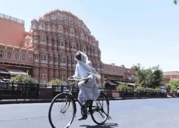Fierce heat in most areas of Jasthan, light rain in many places, know the weather of Delhi
