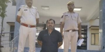 Firing was done by waving arms on DJ, police did the accused, pistol also recovered