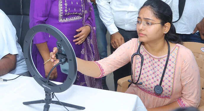 भारत में पहली बार बिना सुई और बिना शीशी के AI आधारित ब्लड टेस्ट लॉन्च, हैदराबाद के नीलोफर अस्पताल में हुई शुरुआत