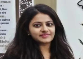 Former Trainee IAS Pooja Khedkar Gets Anticipatory Bail: He did not kill… Giving anticipatory bail to former trainee IAS Pooja Khedkar, Supreme Court commented, She Did Not Commit Murder… Supreme Court Remaraked Whil Granting Anticipatory Bail to Formor Trainee Pooja khedkar