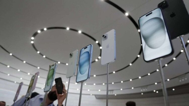 Foxconn invests ₹ 12,800 crore in India, company will increase construction of iPhone