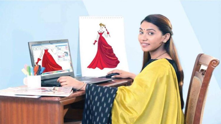 घर की चारदीवारी से निकलें आगे: महिलाओं के लिए 7 टॉप वर्क-फ्रॉम-होम आइडियाज जो दिलाएंगे सम्मान और आमदनी दोनों 