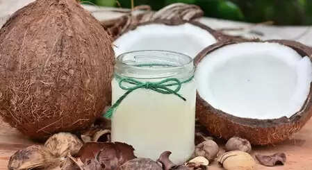 Get relief from torn ankles from these things including coconut oil, adopt these easy home remedies