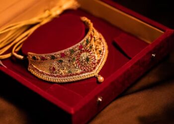 Gold Price: Gold prices rose strongly by Rs 950, check today's latest price